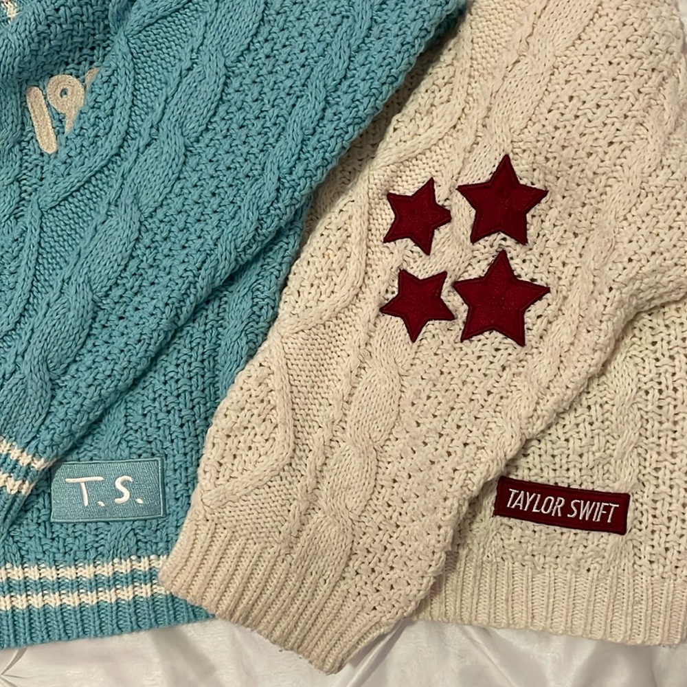 Taylor Swift Cardigan Bundle: 1989 TV and Red TV